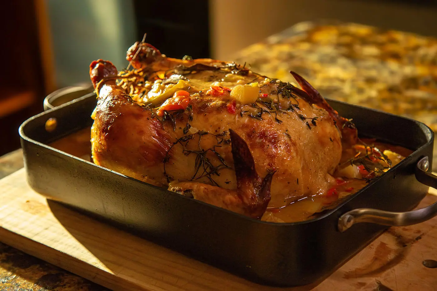 1.-Pollón-Navideño-horneado-con-papas-y-pimientos-_1_